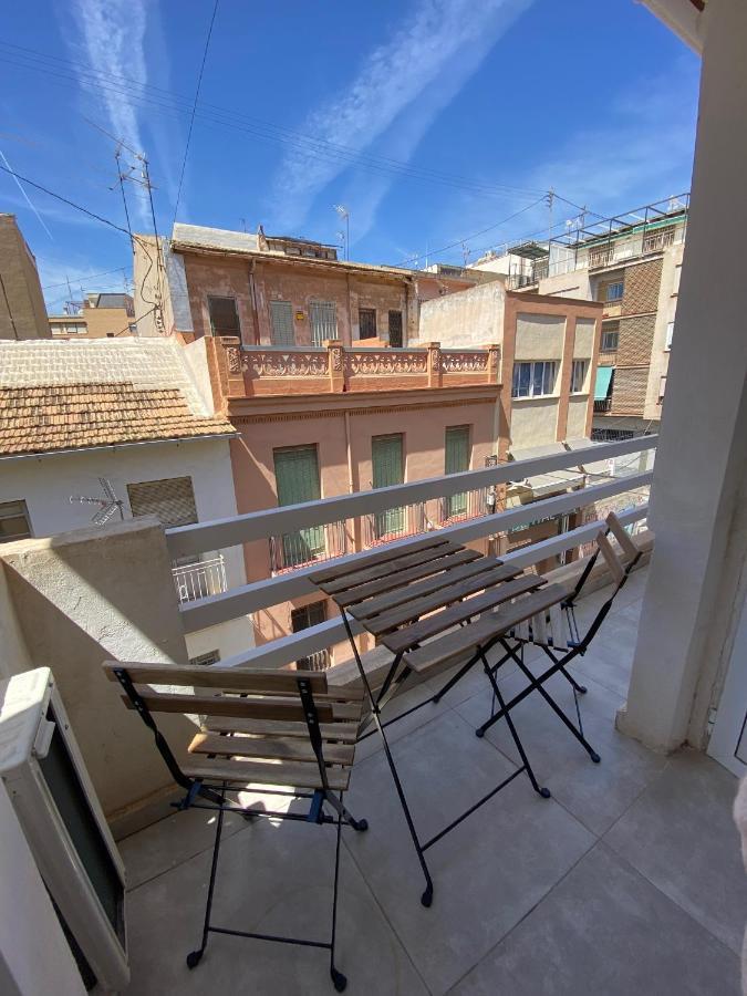 Centre Apartment Near Plaza De Toros Alicante Luaran gambar
