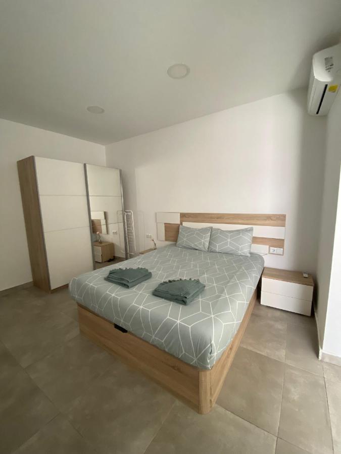 Centre Apartment Near Plaza De Toros Alicante Luaran gambar