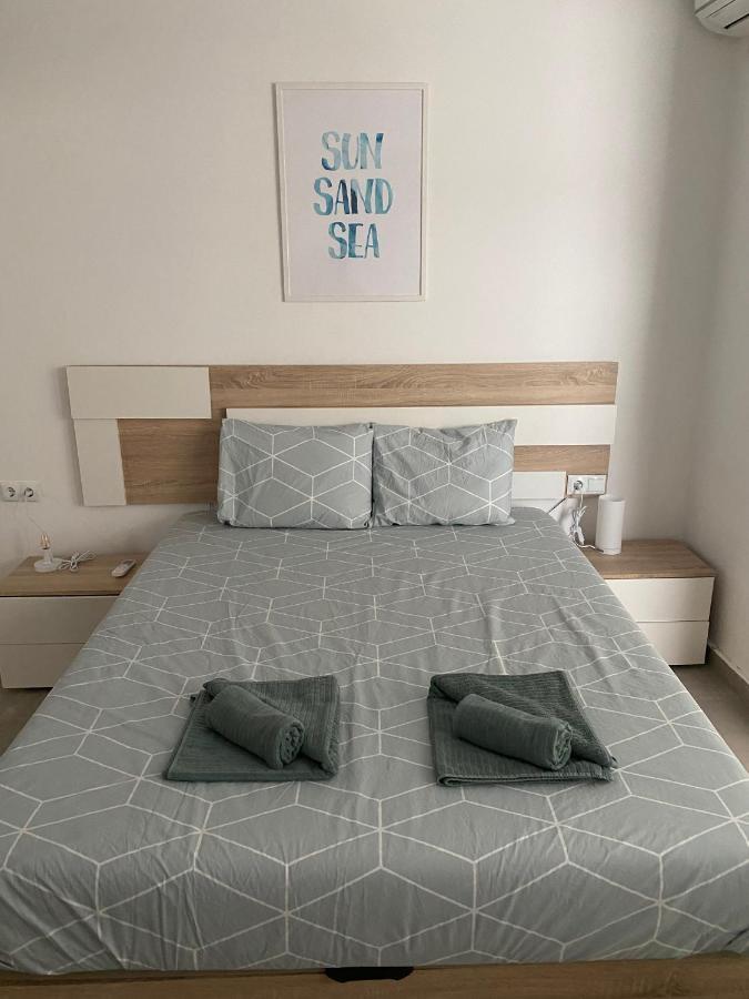 Centre Apartment Near Plaza De Toros Alicante Luaran gambar